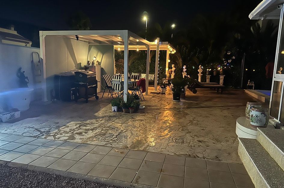 Villa in El Fondó de les Neus