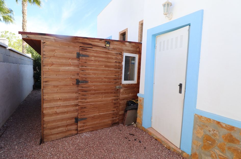 Villa in El Fondó de les Neus