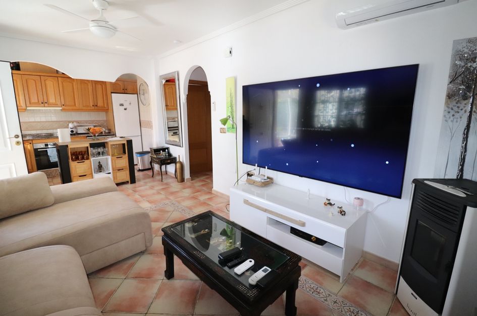 Villa in El Fondó de les Neus