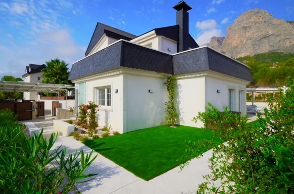 Villa in Barony of Polop