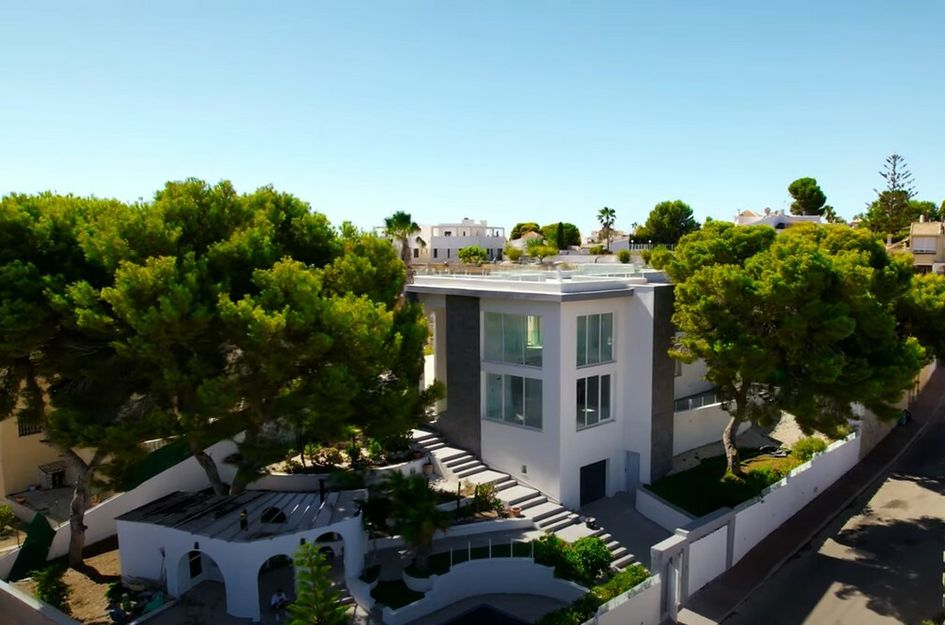 Villa in Punta Prima