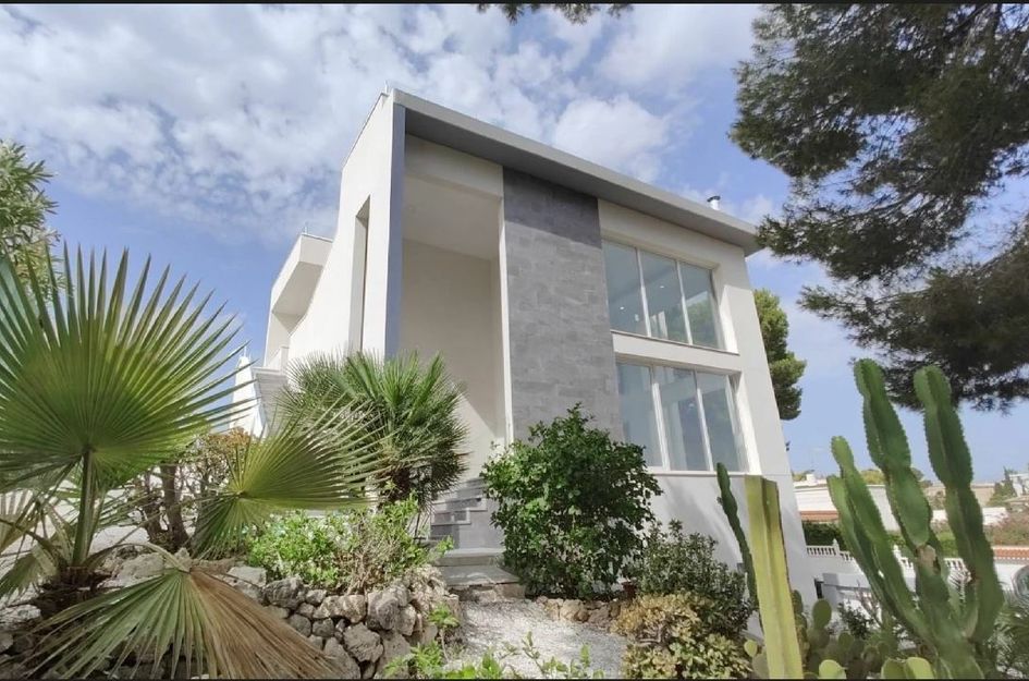 Villa in Punta Prima