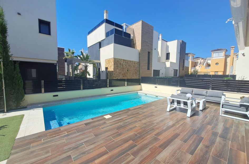 Villa in Monte Zenia