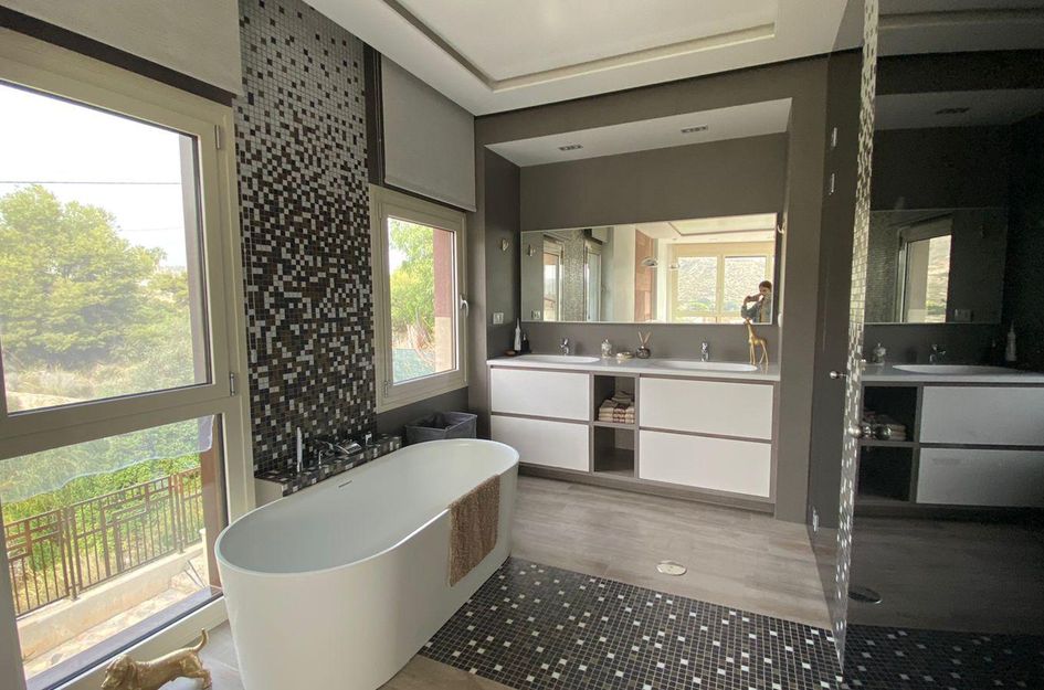 Villa in El Campello