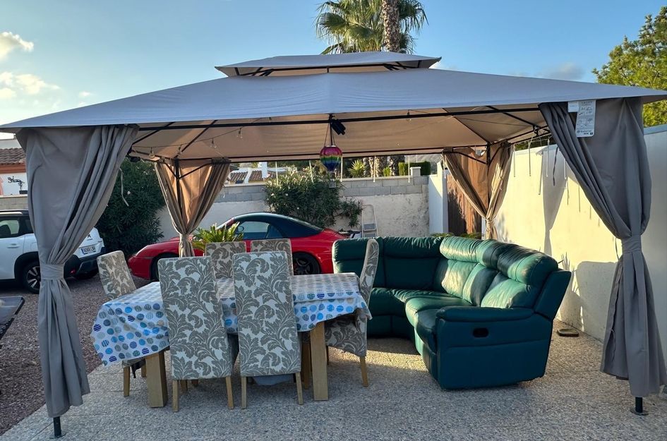 Villa in El Fondó de les Neus