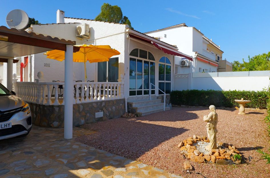 Villa in Torrevieja