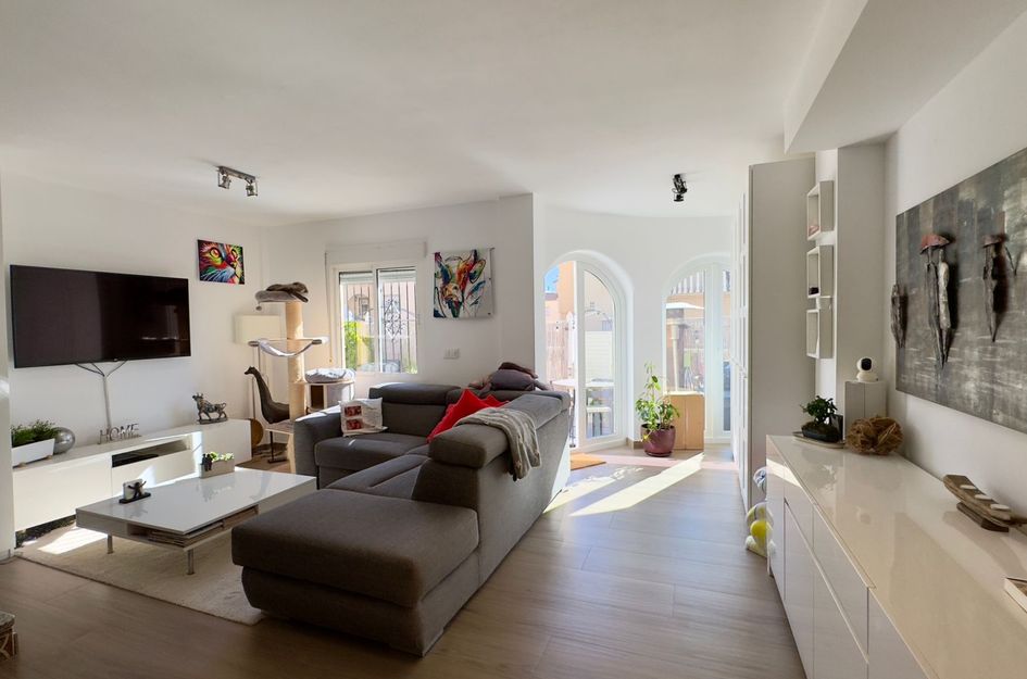 Villa in Res. Las Filipinas