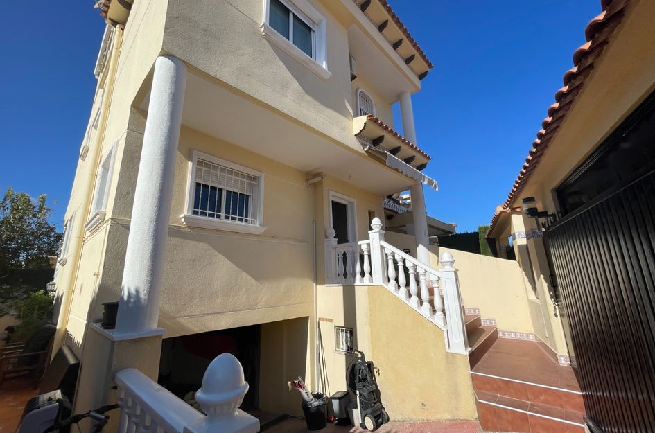 Villa in Guardamar del Segura