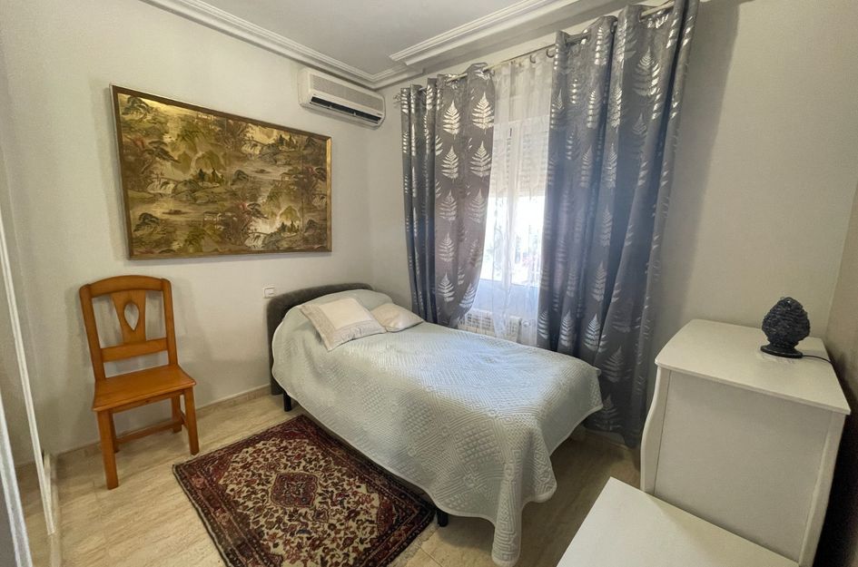 Villa in Guardamar del Segura