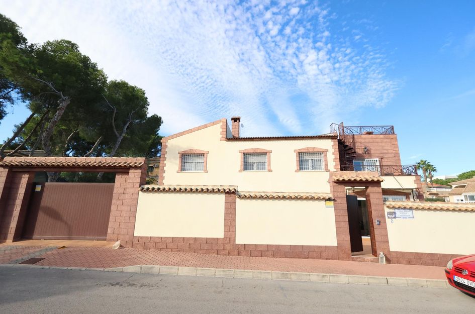 Villa in Torrevieja