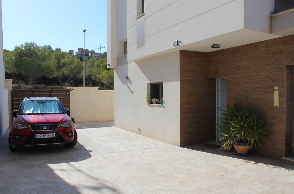 Villa in Res. Las Filipinas