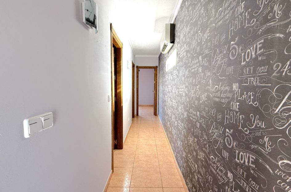 Villa in Torre de la Horadada