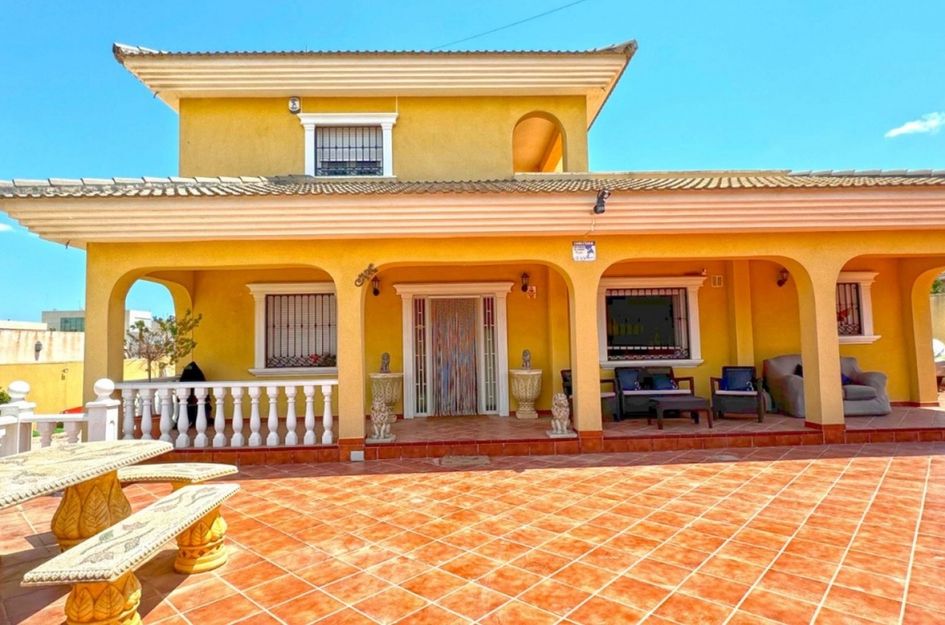 Villa in Torrevieja