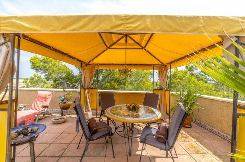 Villa in Pilar de la Horadada