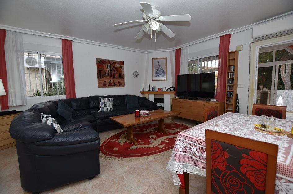 Villa in Castillo de Montemar