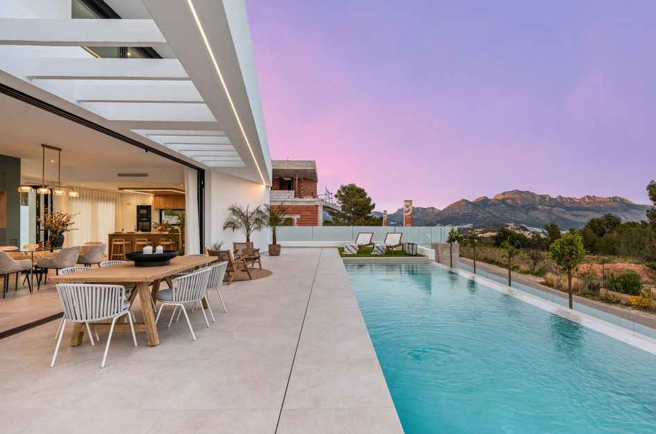 Villa in Barony of Polop