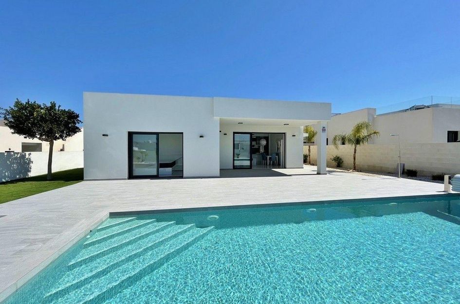 Villa in Rafal