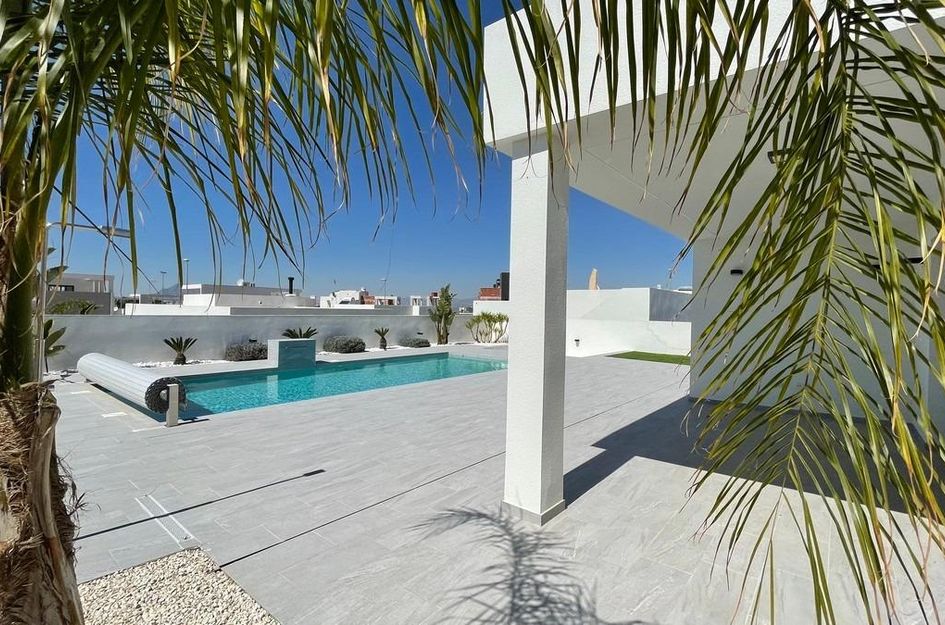 Villa in Rafal