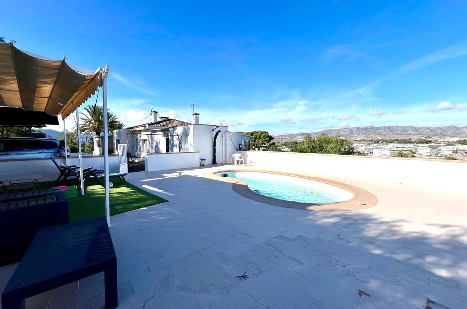 Villa in Collado Azorín