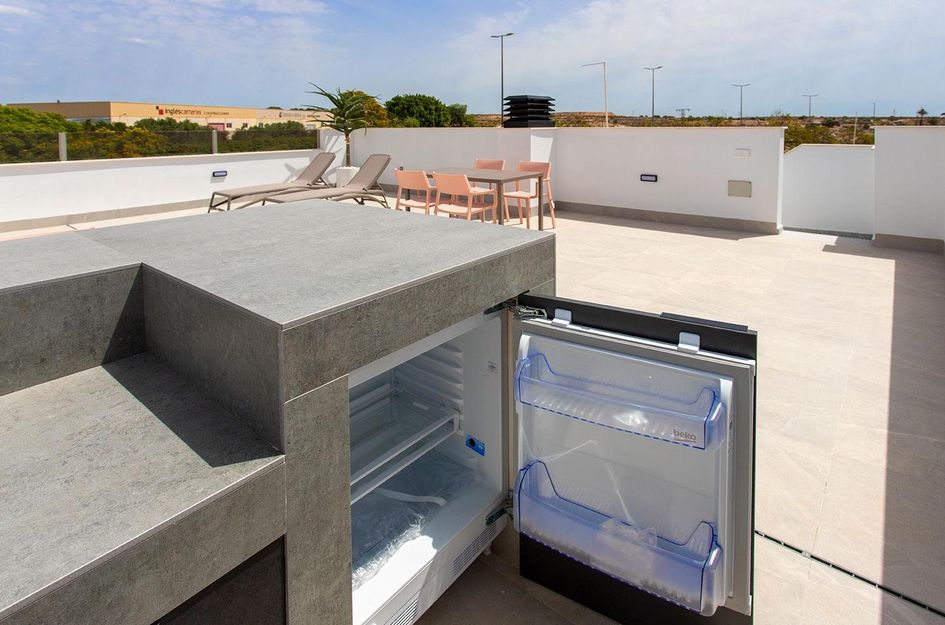 Halfvrijstaand in Sucina