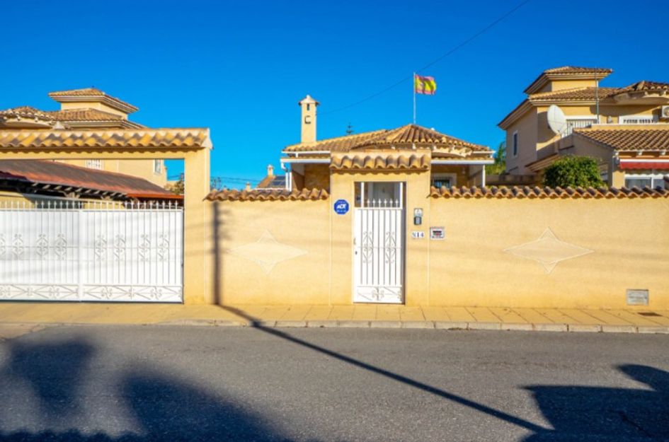 Villa in Torrevieja