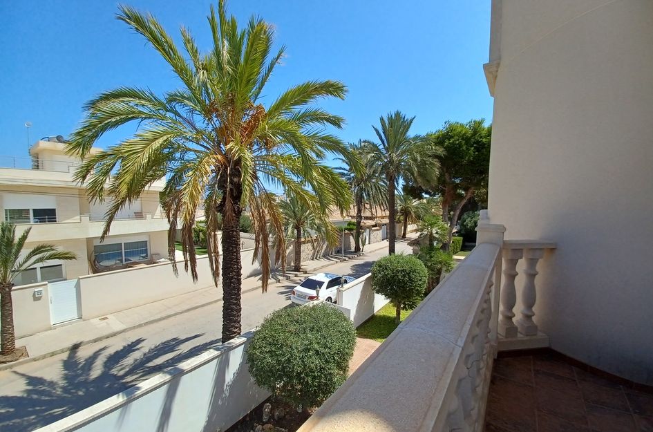 Villa in Cabo Roig