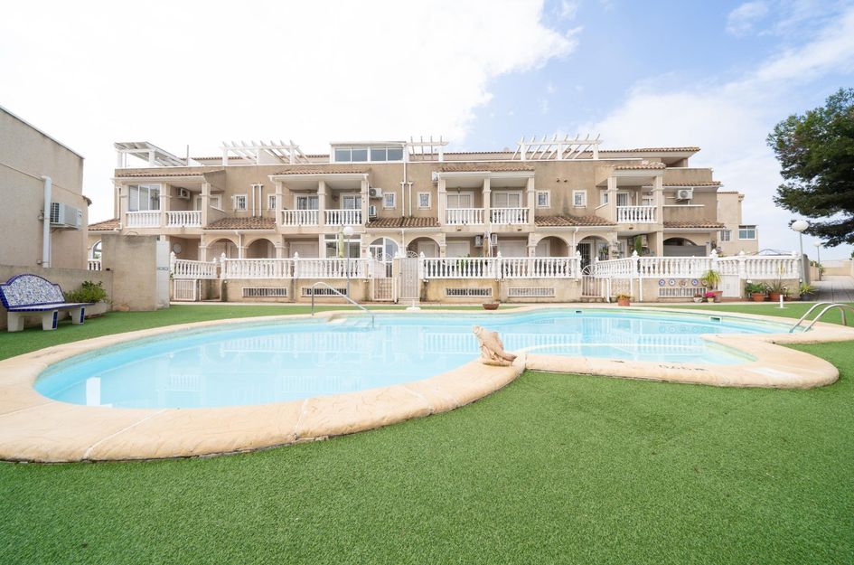 Halfvrijstaand in La Zenia