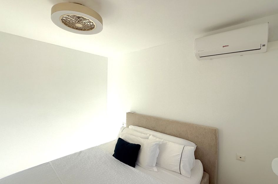 Halfvrijstaand in Desamparados