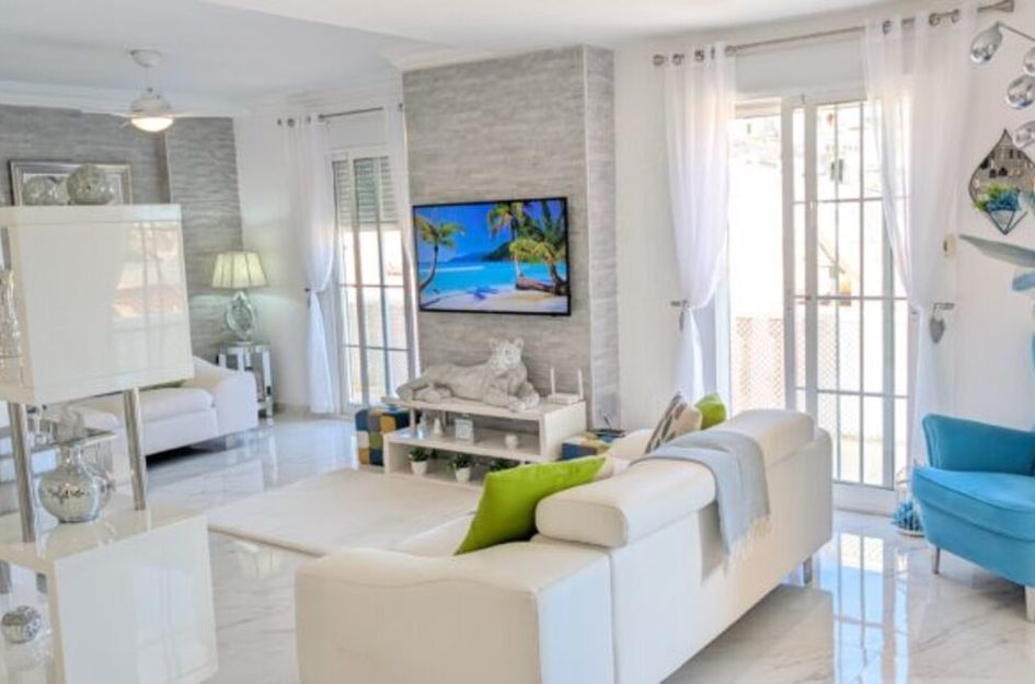 Villa in Res. Las Filipinas