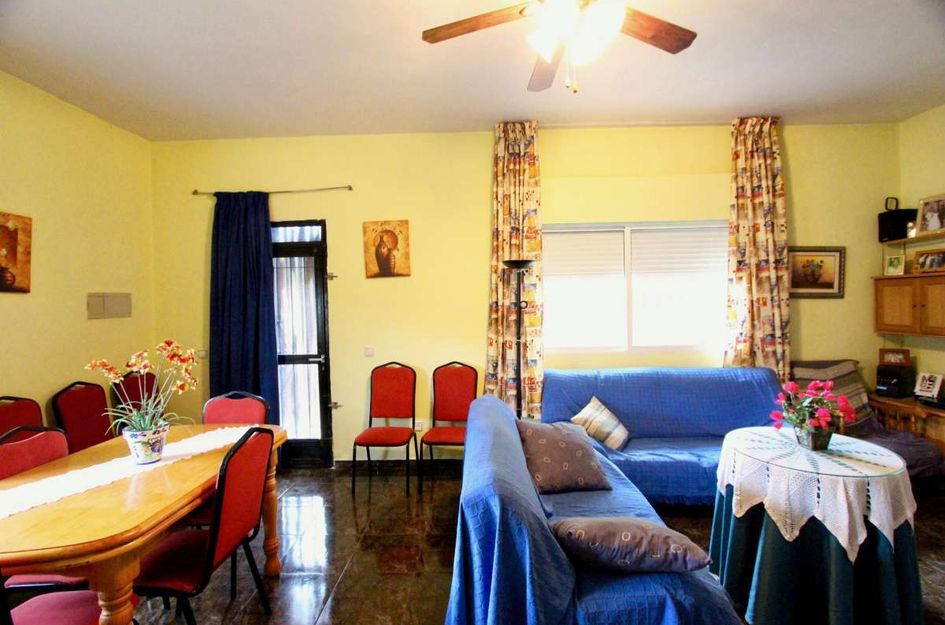 Villa in Cañadas de San Pedro