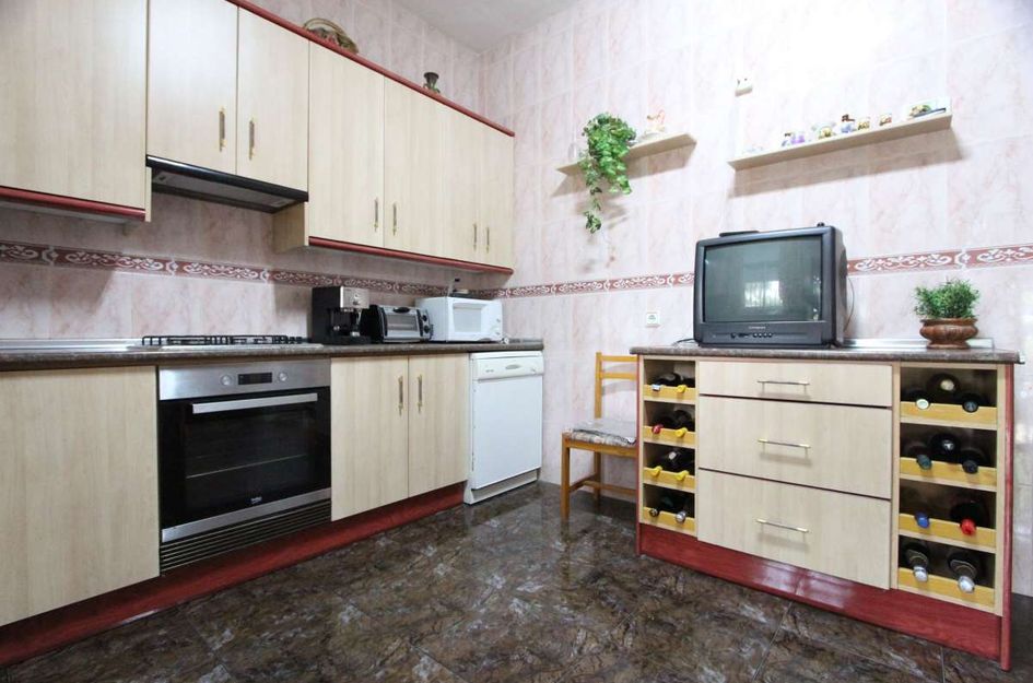 Villa in Cañadas de San Pedro