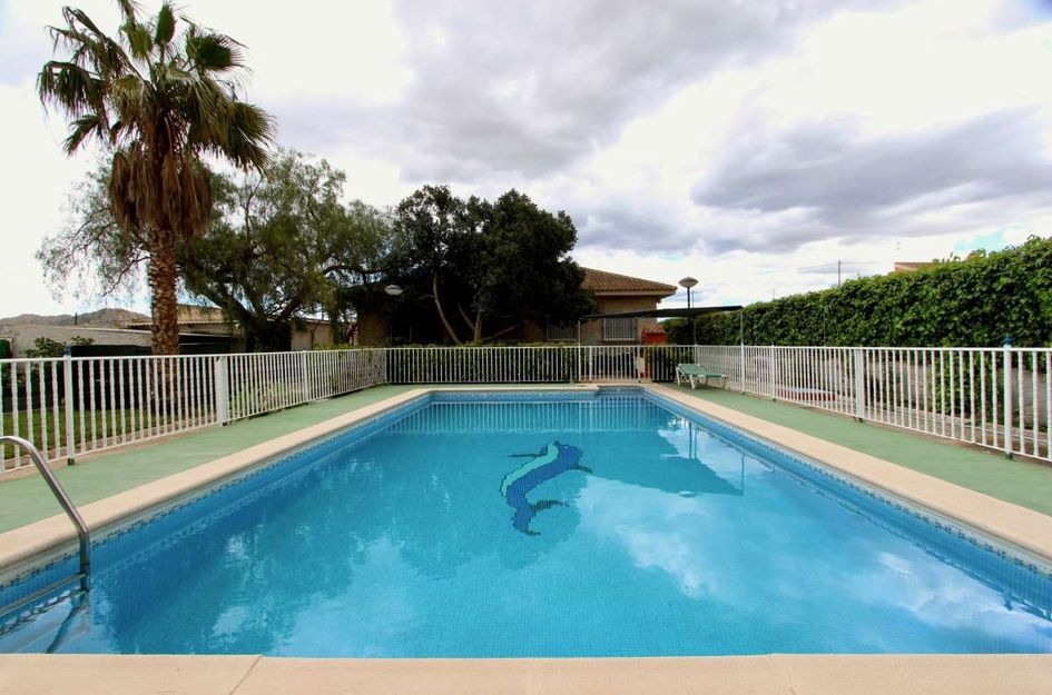 Villa in Cañadas de San Pedro