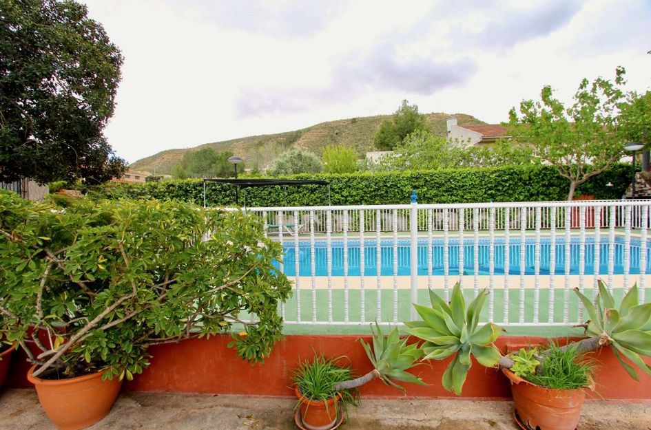 Villa in Cañadas de San Pedro