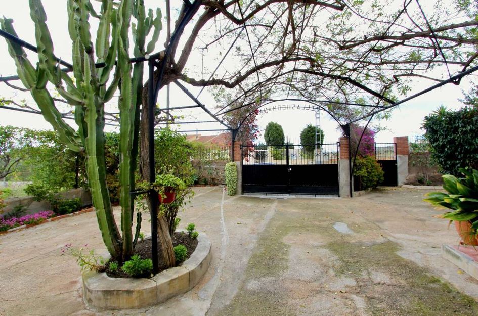 Villa in Cañadas de San Pedro