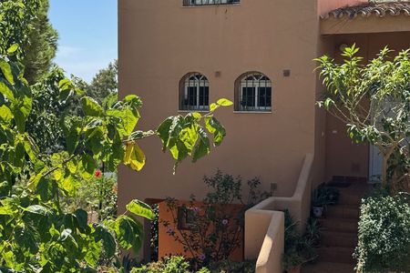 Appartement in Urbanización Puerto de Estepona