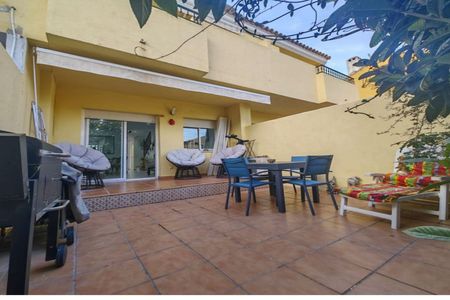 Huis in Urbanización Puerto de Estepona