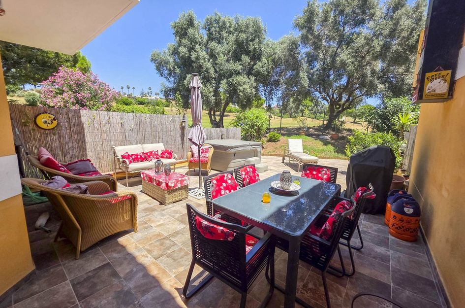 Huis in Puerto de la Duquesa