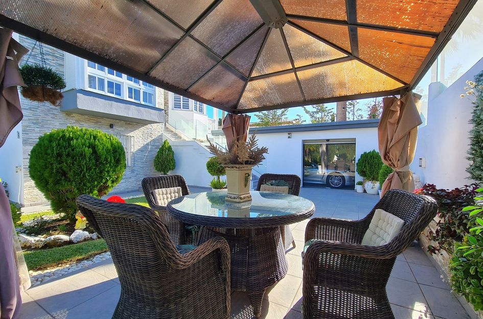 Villa in Urbanización Puerto de Estepona