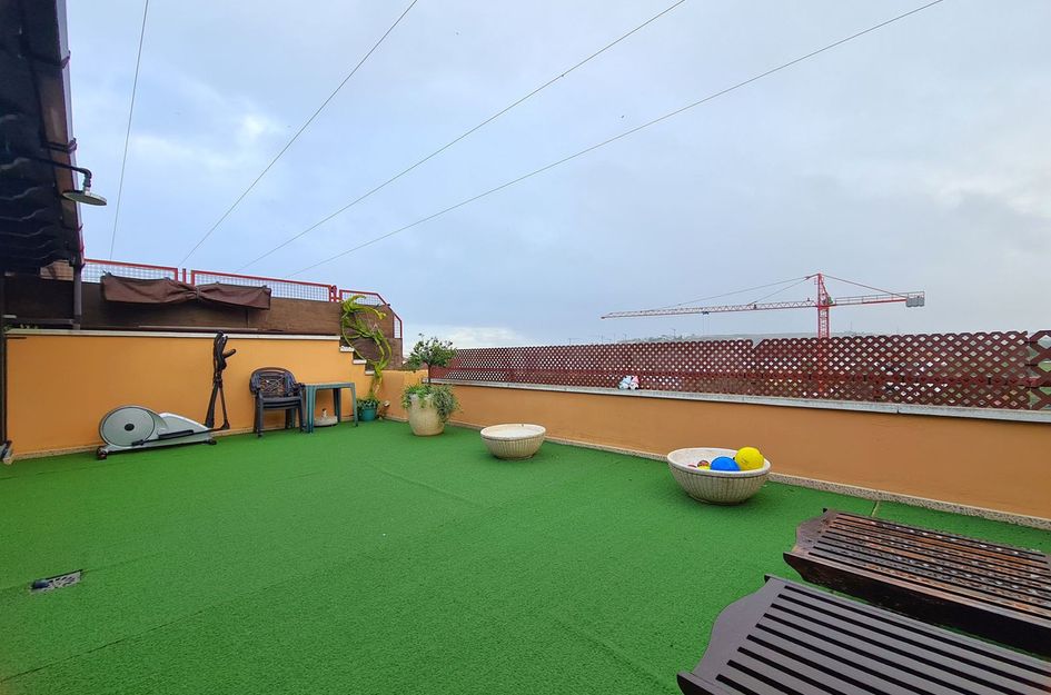 Penthouse in Urbanización Puerto de Estepona