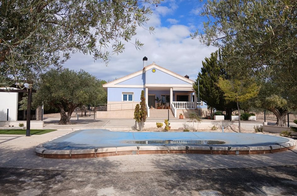 Villa in Yecla