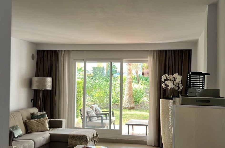 Appartement in Urbanización Puerto de Estepona