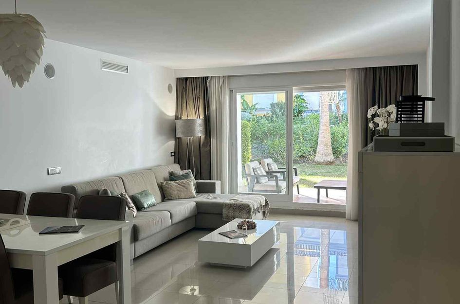 Appartement in Urbanización Puerto de Estepona