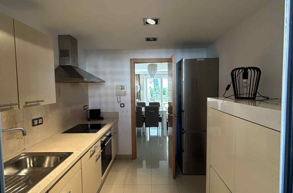 Appartement in Urbanización Puerto de Estepona