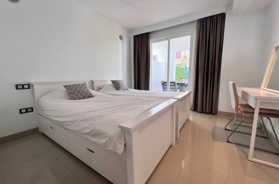 Appartement in Urbanización Puerto de Estepona