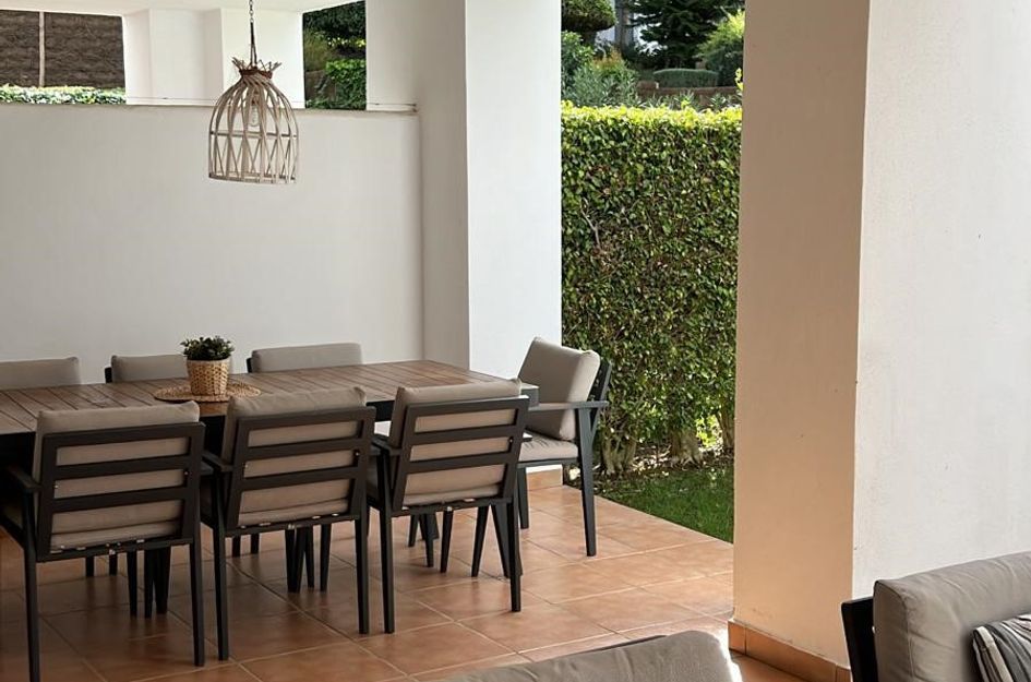 Appartement in Urbanización Puerto de Estepona