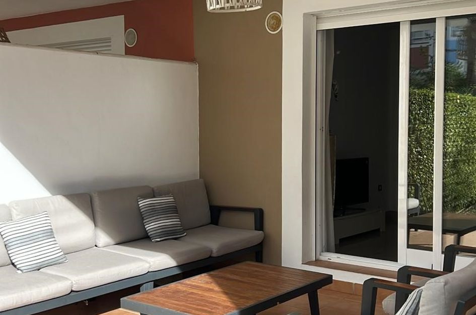 Appartement in Urbanización Puerto de Estepona