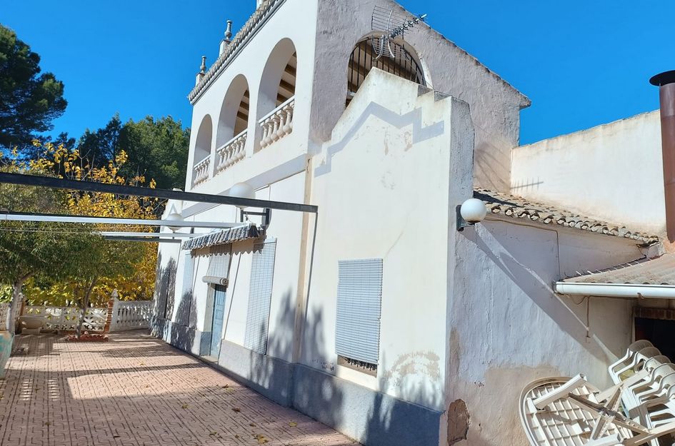 Villa in Yecla