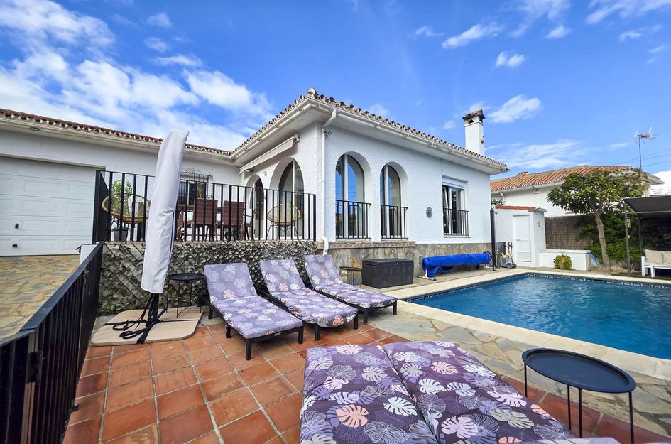 Villa in Puerto de la Duquesa