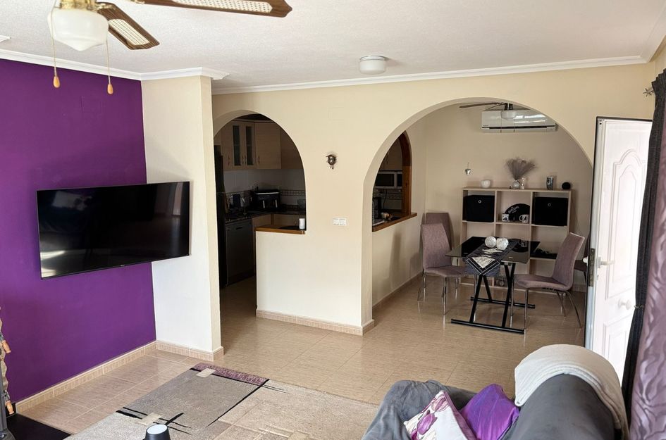 Villa in Jerónimo y Avileses