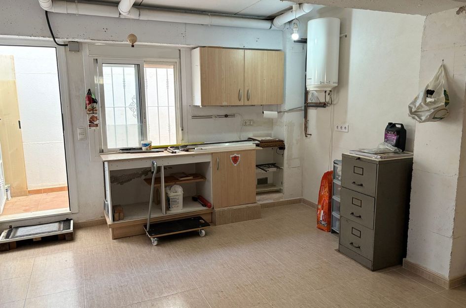 Villa in Jerónimo y Avileses